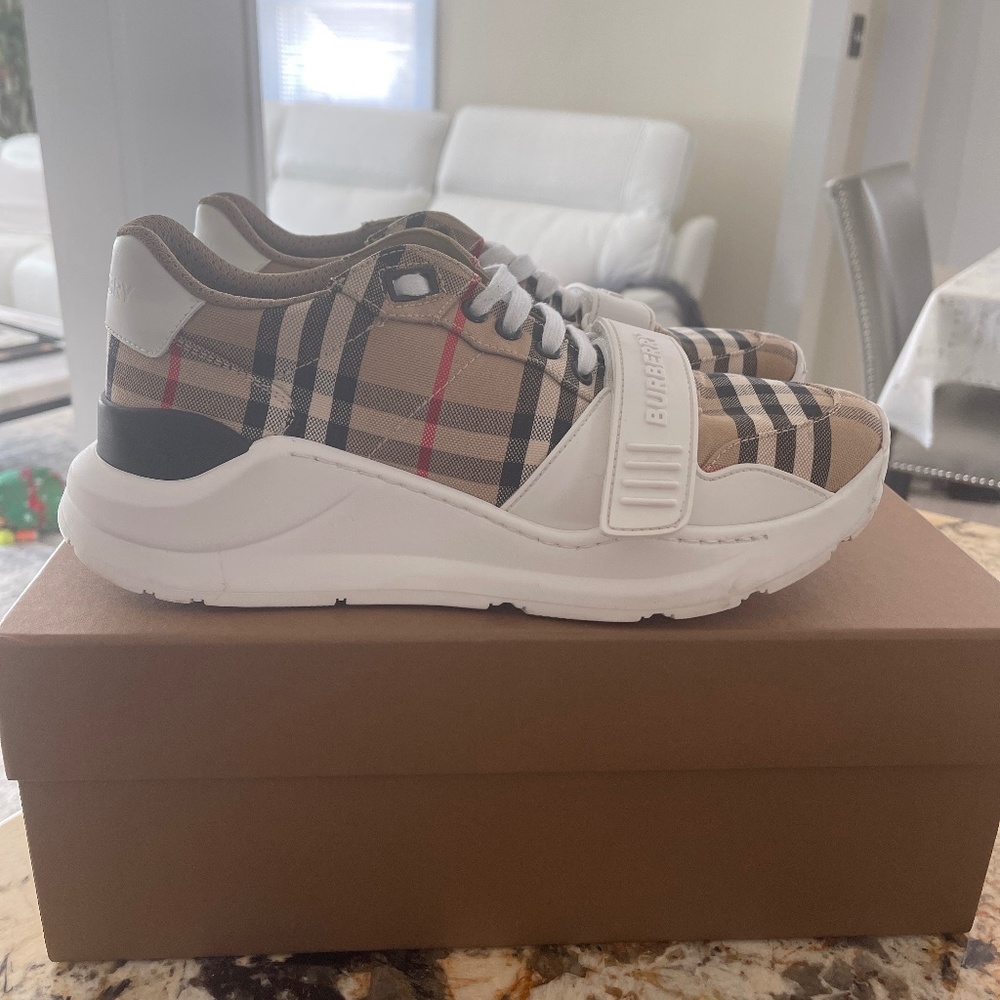 Burberry  Regis scheck sneaker